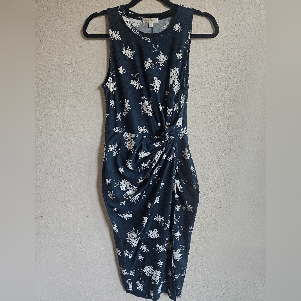 Nine Britton Navy Floral Midi Dress
